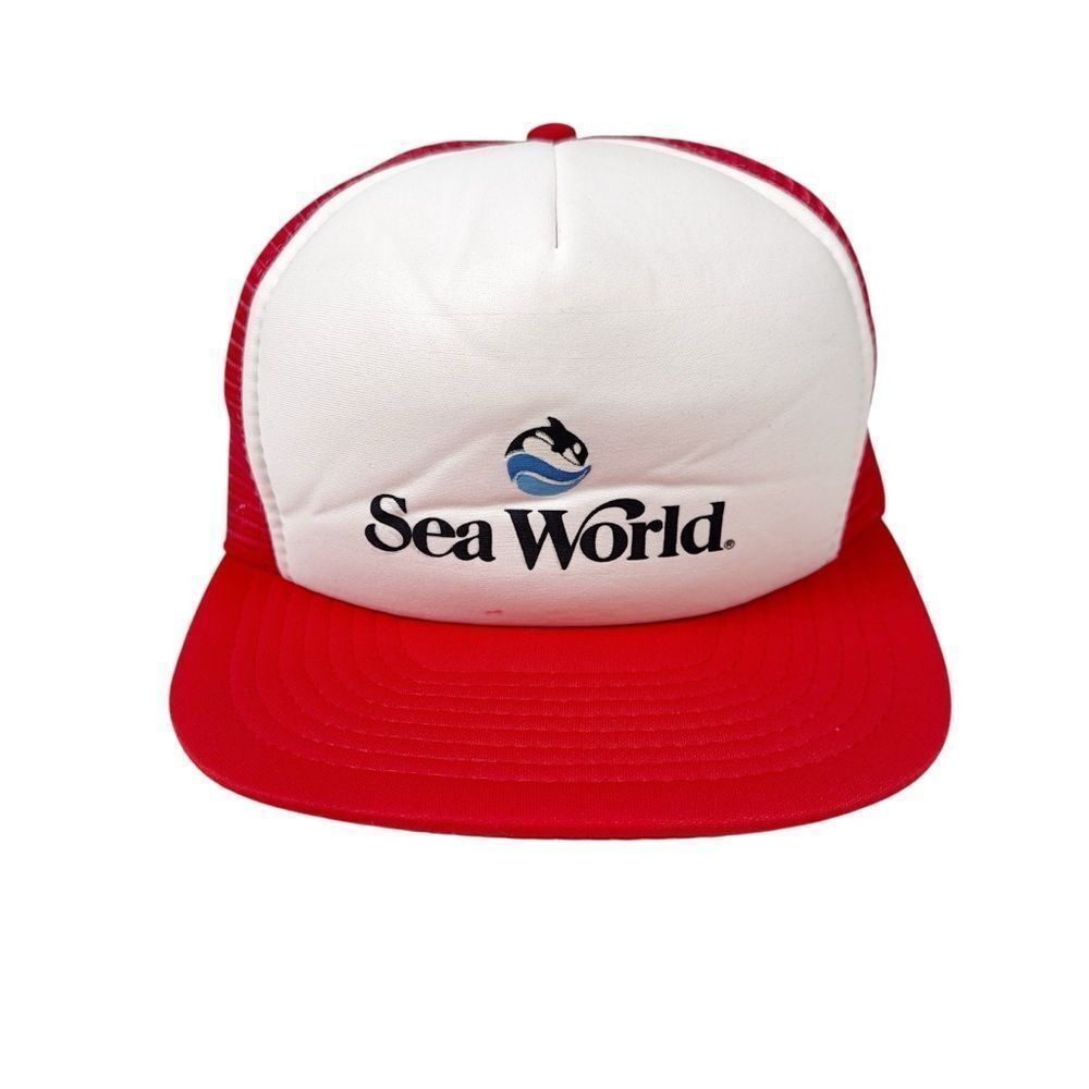 VINTAGE 80s Sea World Adjustable Sportcap Trucker Hat Red Shamu Whale San Diego